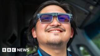 Amazon unveils prototype AI smart glasses for its delivery drivers