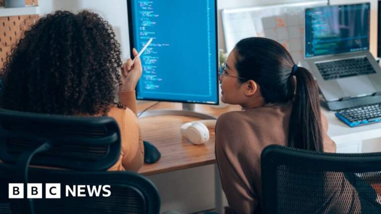 Computer science graduates struggle to secure their first jobs