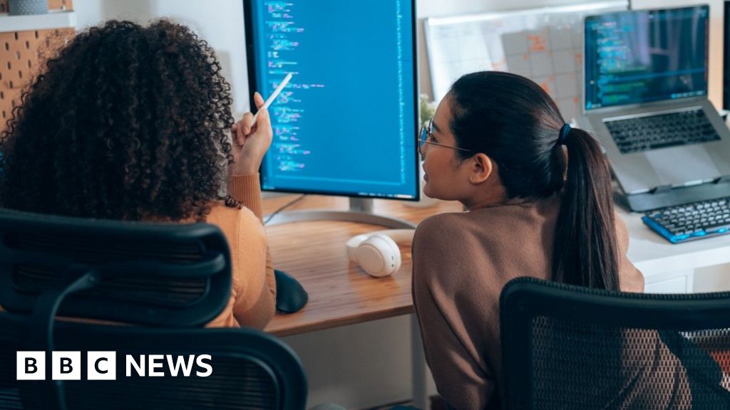 Computer science graduates struggle to secure their first jobs