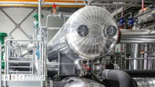 The giant heat pumps designed to warm whole districts